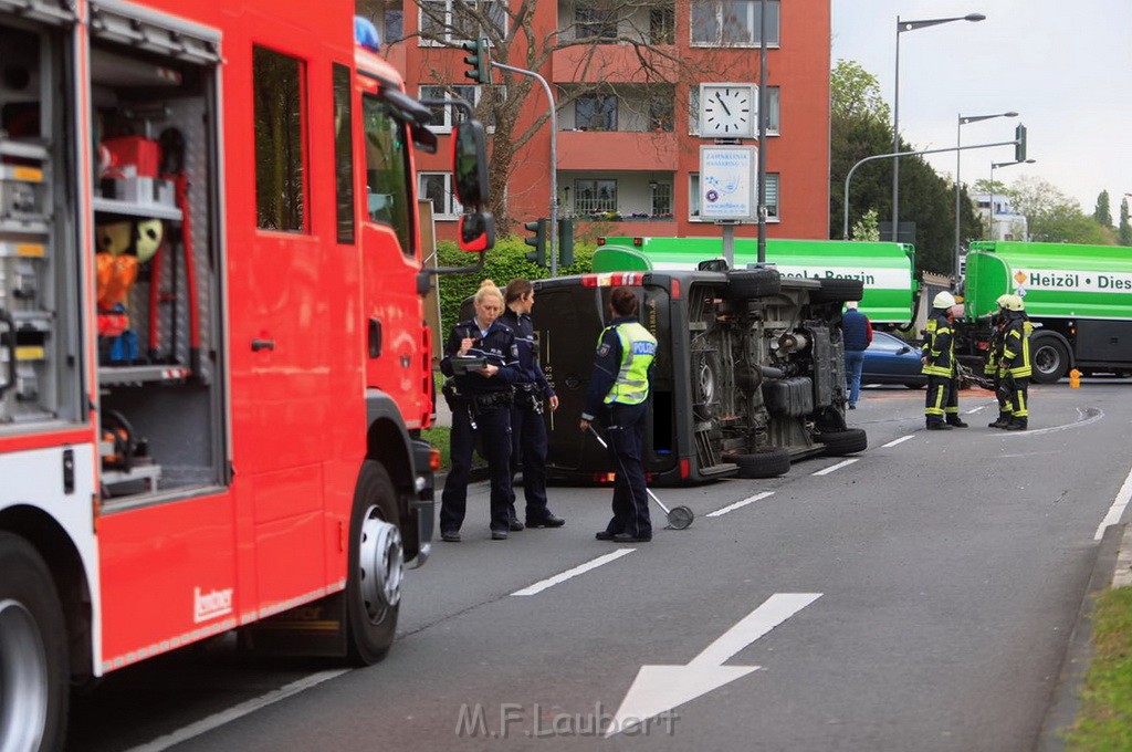 VU Koeln Bayenthal Oberlaender Ufer Bayenthalguertel P003.jpg